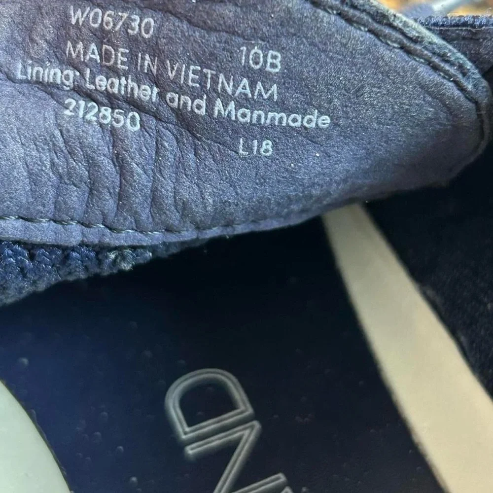 Cole Haan lightweight breathable